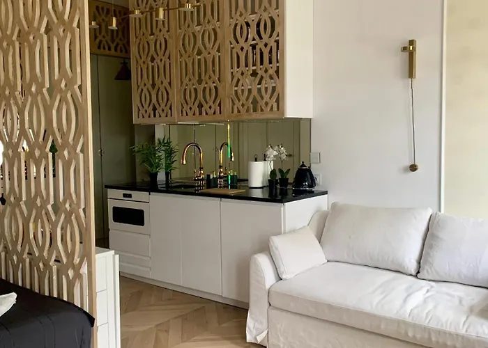 Perla Ulicy Piotrkowskiej W Samym Centrum Miasta Апартаменти